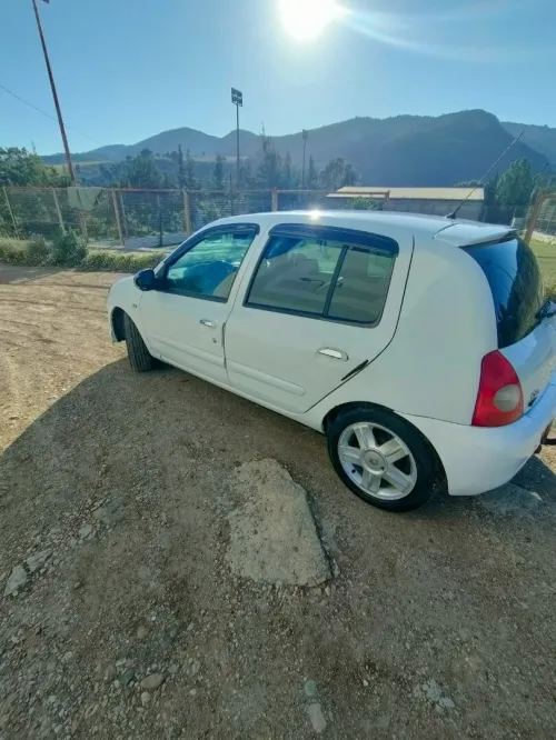 Renault Clio Campus 2011 Extreme