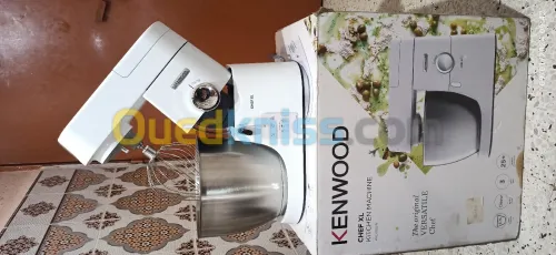 Pétrin Kenwood chef XL , 7,5 Litres 1200 wat