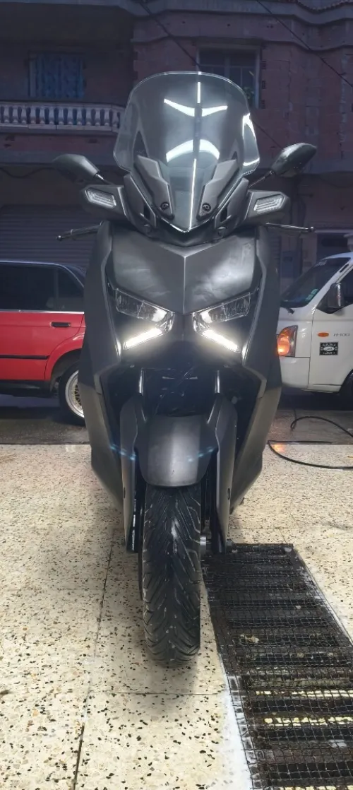 Yamaha X max 2023