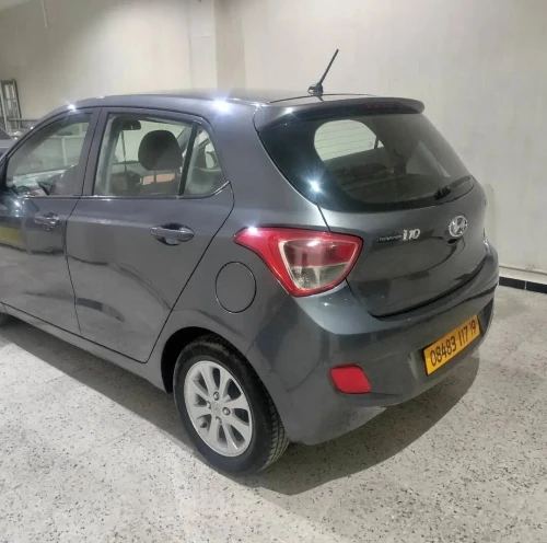 Honda i10 2017 