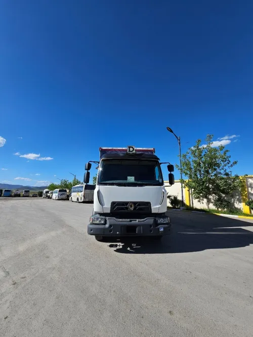 Renault Midlum 240dxi 2015