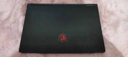 Pc portable Msi tout neuf 8GB 512 GB