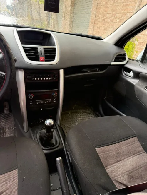 Peugeot 207 2012 
