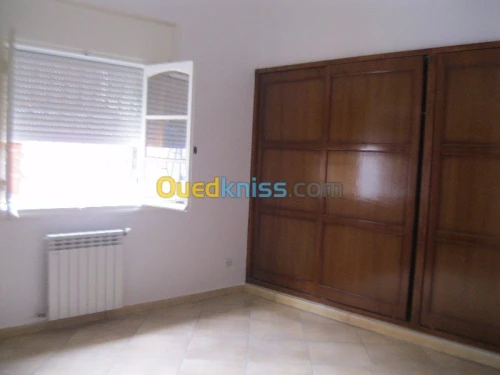 Location Niveau De Villa F8 Oran Oran