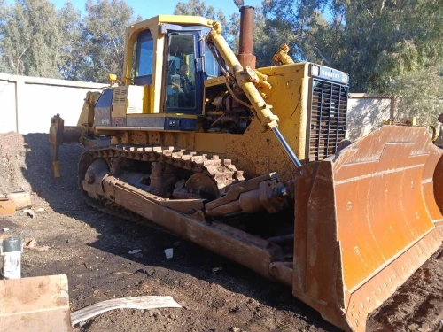 location bull Komatsu 155 a2 