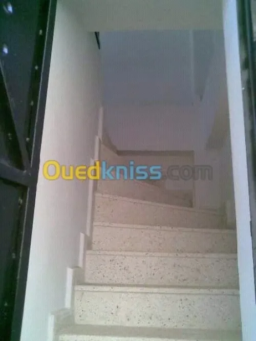 Location Local Blida Blida