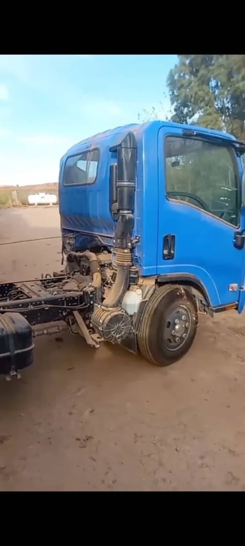 Isuzu Npr 2024