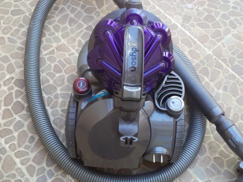 Aspirateur dyson DC29
