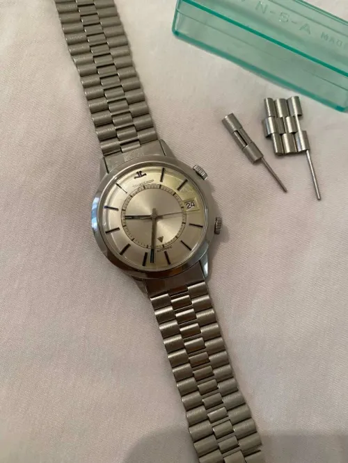 Vintage montre MEMOVOX Jeager lecoultre