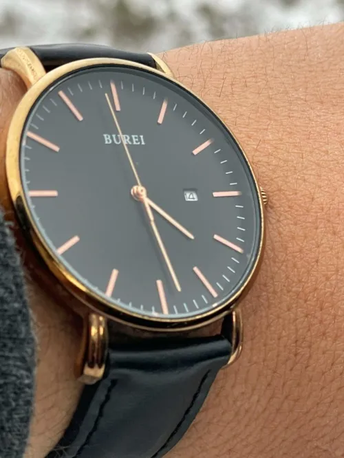 Montre classique pour homme