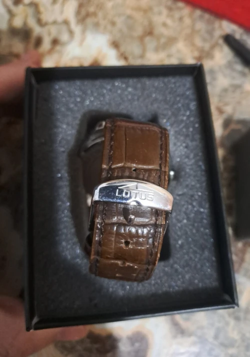 Montres originaux pour hommes