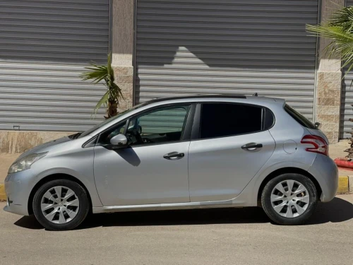 Peugeot 208 2014 Access