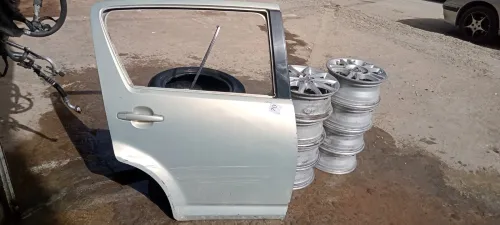Pièce DAIHATSOU SIRION