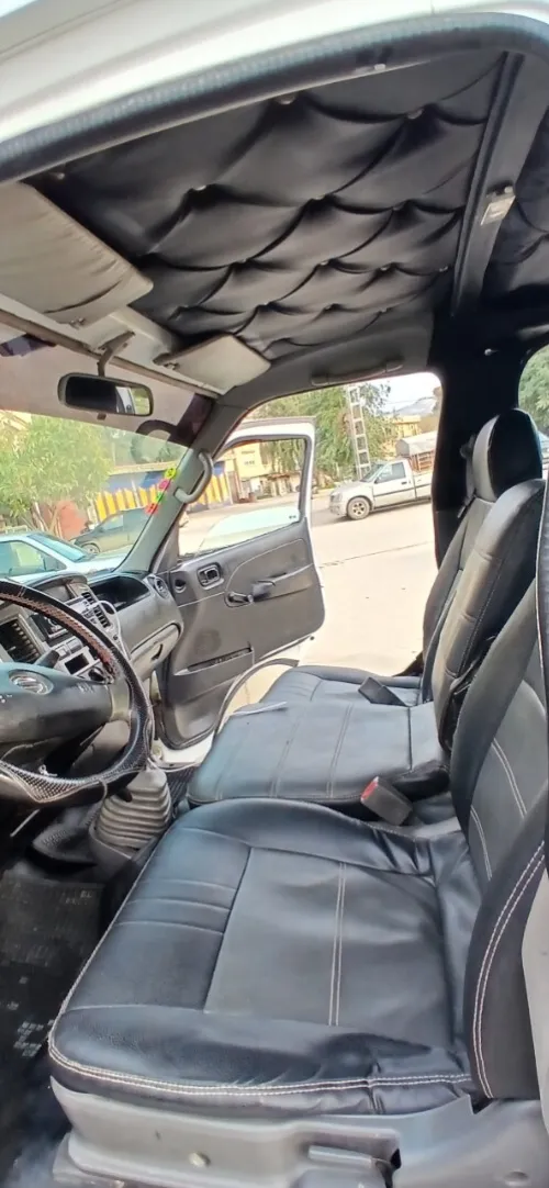 Nissan Urvan 2010