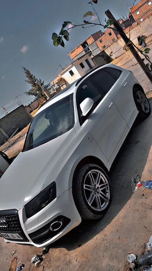 Audi Q5 2011 S Line Pack Tech