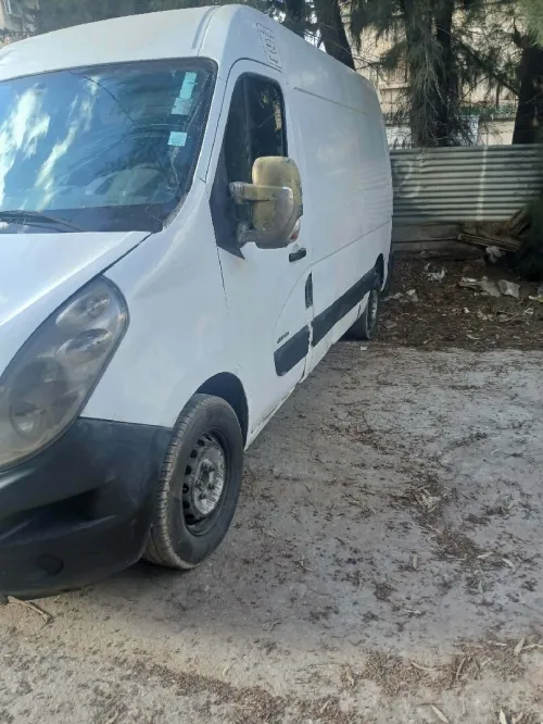 Renault Master 2012