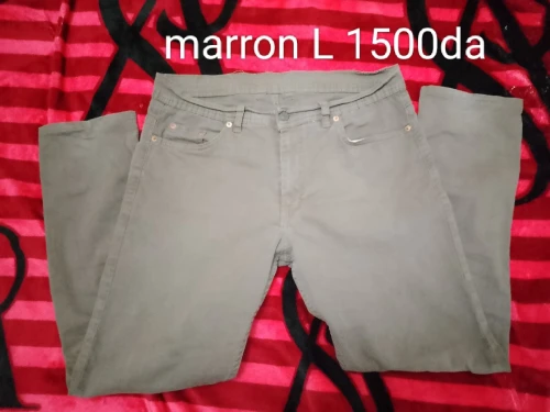 Lot 7 pantalon 7000da