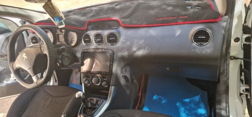Peugeot 308 2011 308