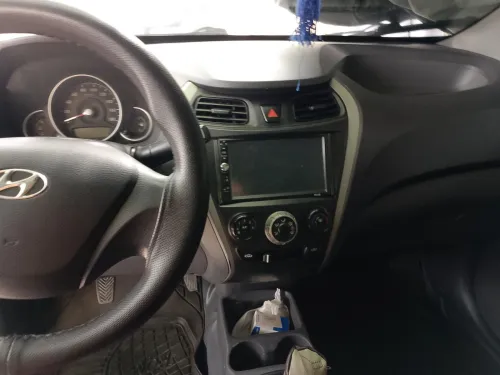 Hyundai EON 2012 GLS