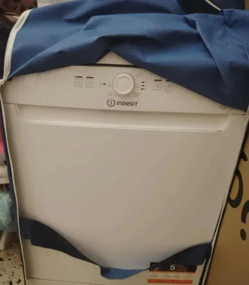 Lave-vaisselle Indesit