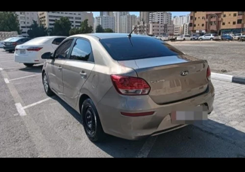 Kia Pegas 2021 