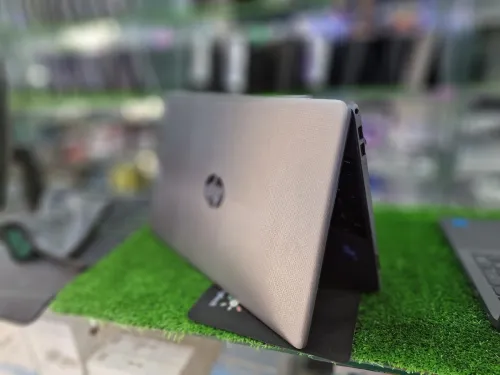 Hp 250 G9 i5 12 1235u Ram 8GB  Nvme 512 gb