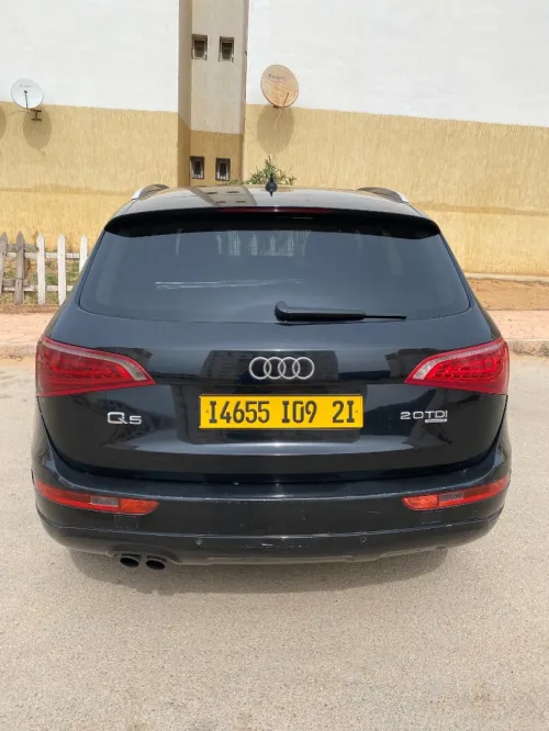 Audi Q5 2009 S Line Pack Tech