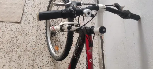 vélo VTT Scrapper 4