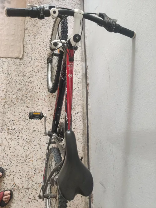 vélo VTT Scrapper 4