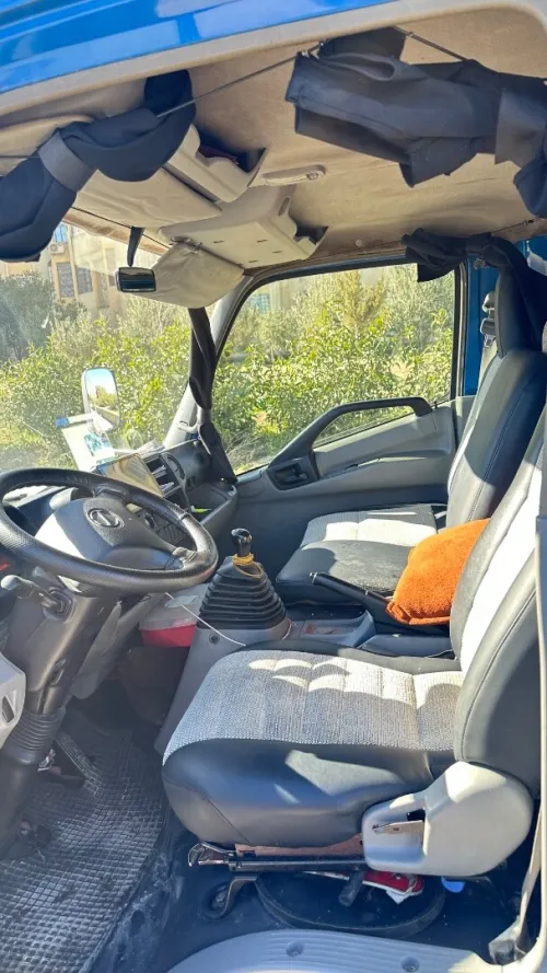 Hino 300 