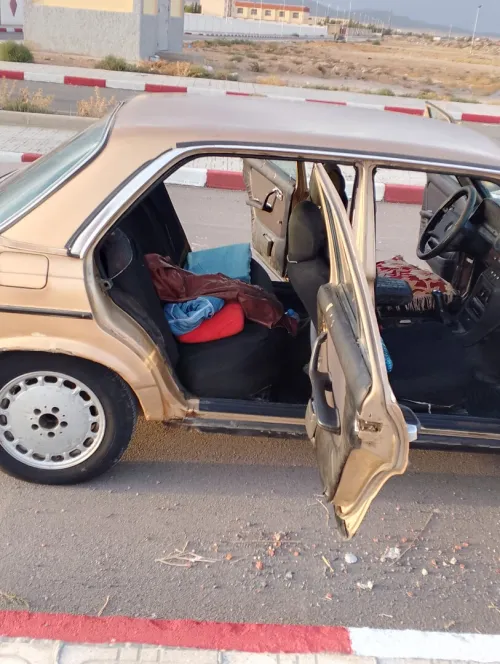 Mercedes D3000 1985 