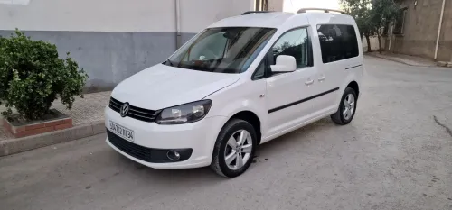 Volkswagen Caddy 2011 Bleumotion