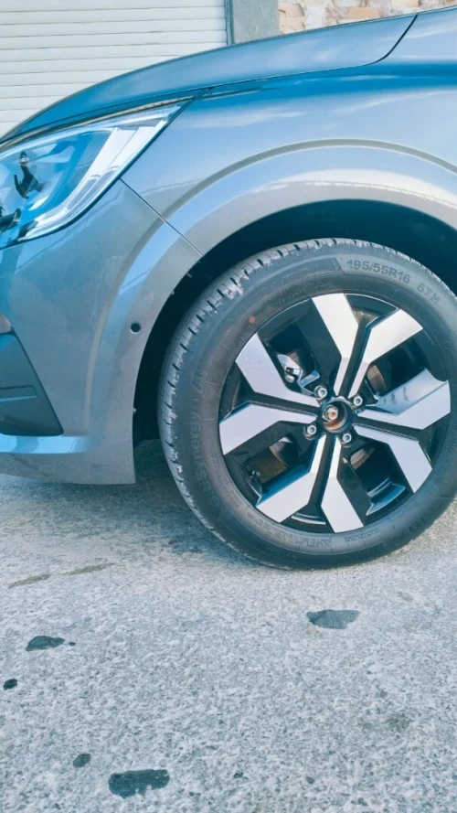 Renault TALIANT 2025 Taliant