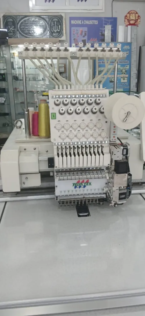 ماكينة الطرز ذات راس الجانبي راس واحد 80-55 machine broderie à tete latérale 1 tete 80-55 feiya tex 