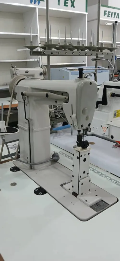    machine double aiguille selencieuse feiya tex