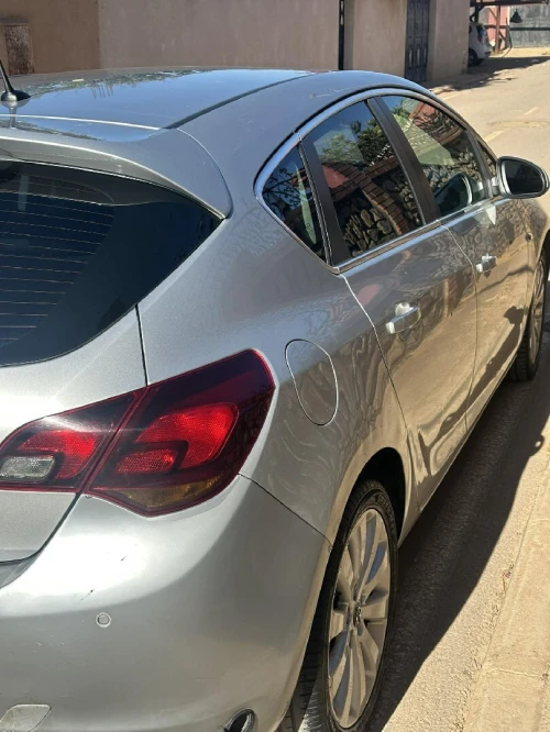 Opel Astra 2012 Astra