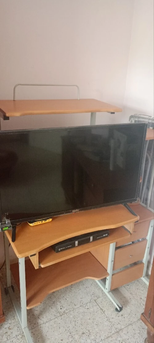 table pc bureau en bon état