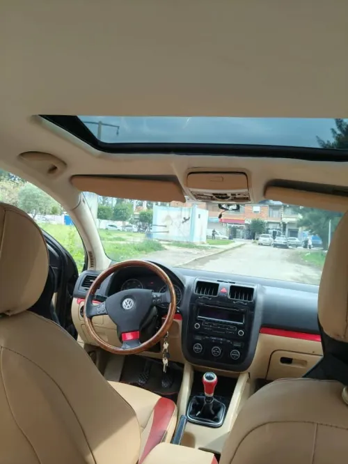 Volkswagen Golf 5 2004 R32