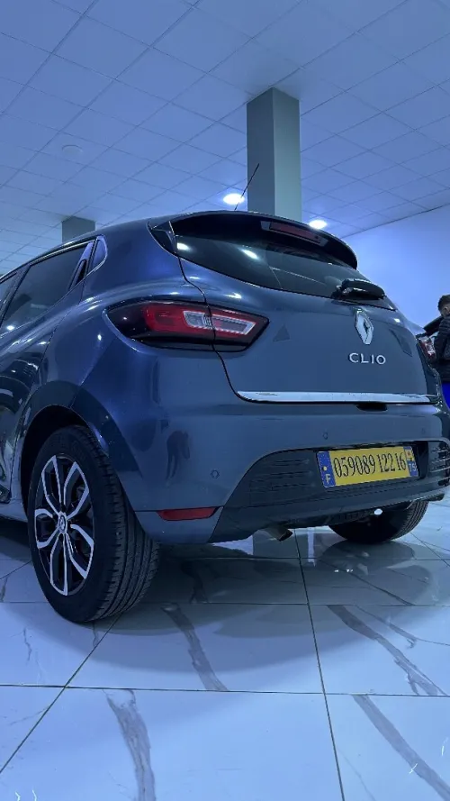 Renault Clio 4 2022 Limited 2