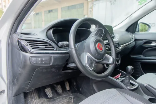 Fiat Tipo Cross 1.0 Essence Turbo 2021 