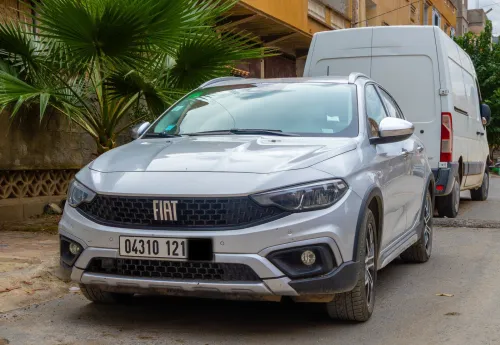 Fiat Tipo Cross 1.0 Essence Turbo 2021 