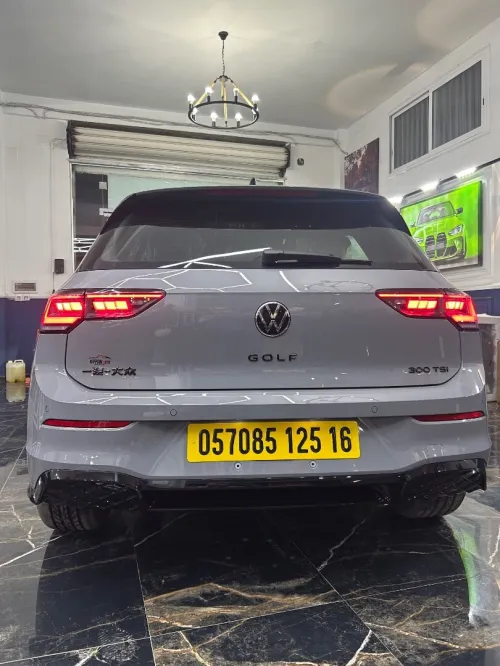 Volkswagen Golf 8 2025 R-Line
