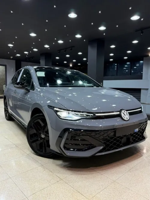 Volkswagen GOLF 8.5 2026 BLACK