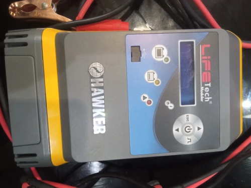 Chargeur de Batterie professionnel HAWKER ORIGINAL IMPORTE DE FRANCE