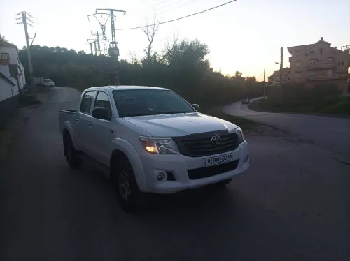 Toyota Hilux 2015 LEGEND DC 4x4 Pack Luxe