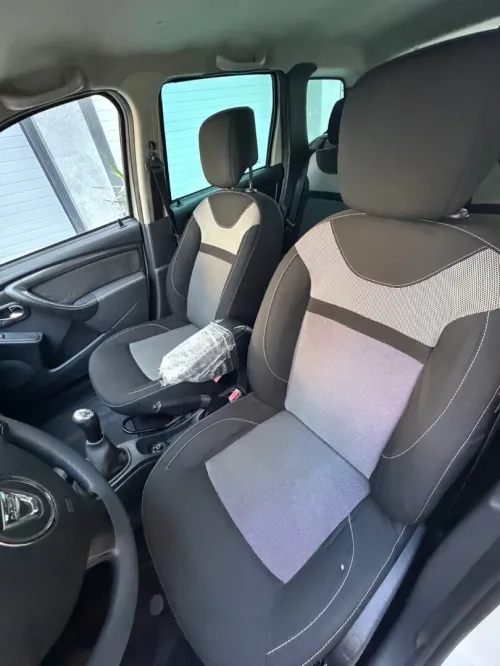 Dacia Duster 2016 Laureate