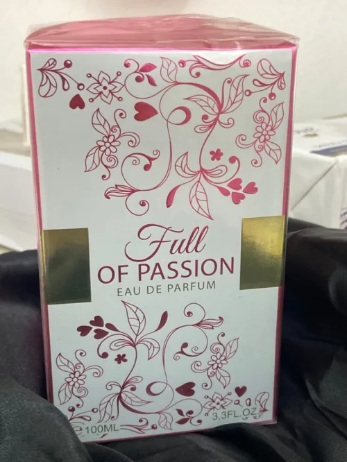 PARFUM À VENDRE 
