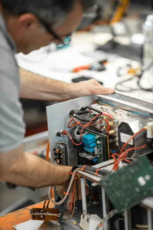 Réparation et maintenance des équipements industrielle
