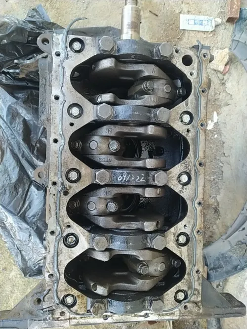 Bloc moteur NT400 et culasse
