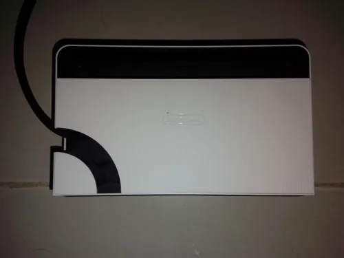 Nintendo Switch OLED flashée quasi neuve pack complet
